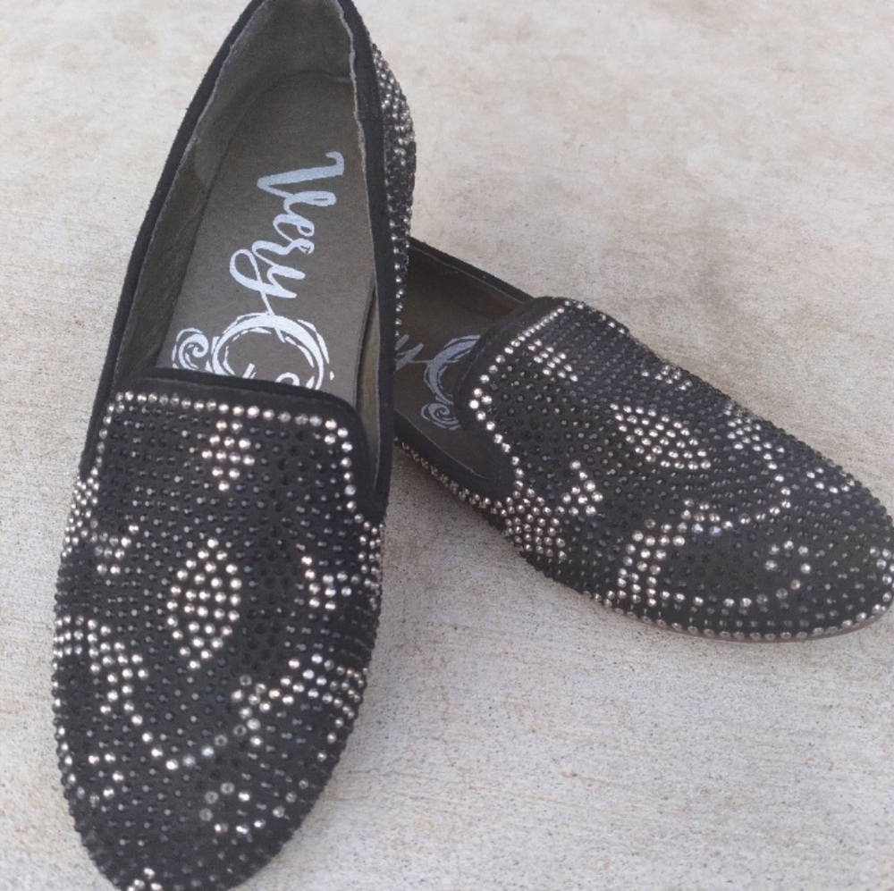Very G Slip Ons size 6